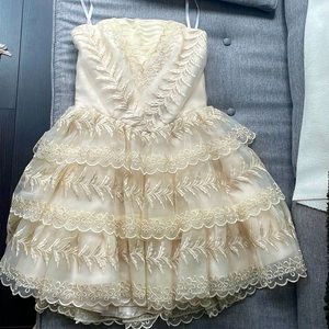 Betsy Johnson tutu dress (bridal/prom)
